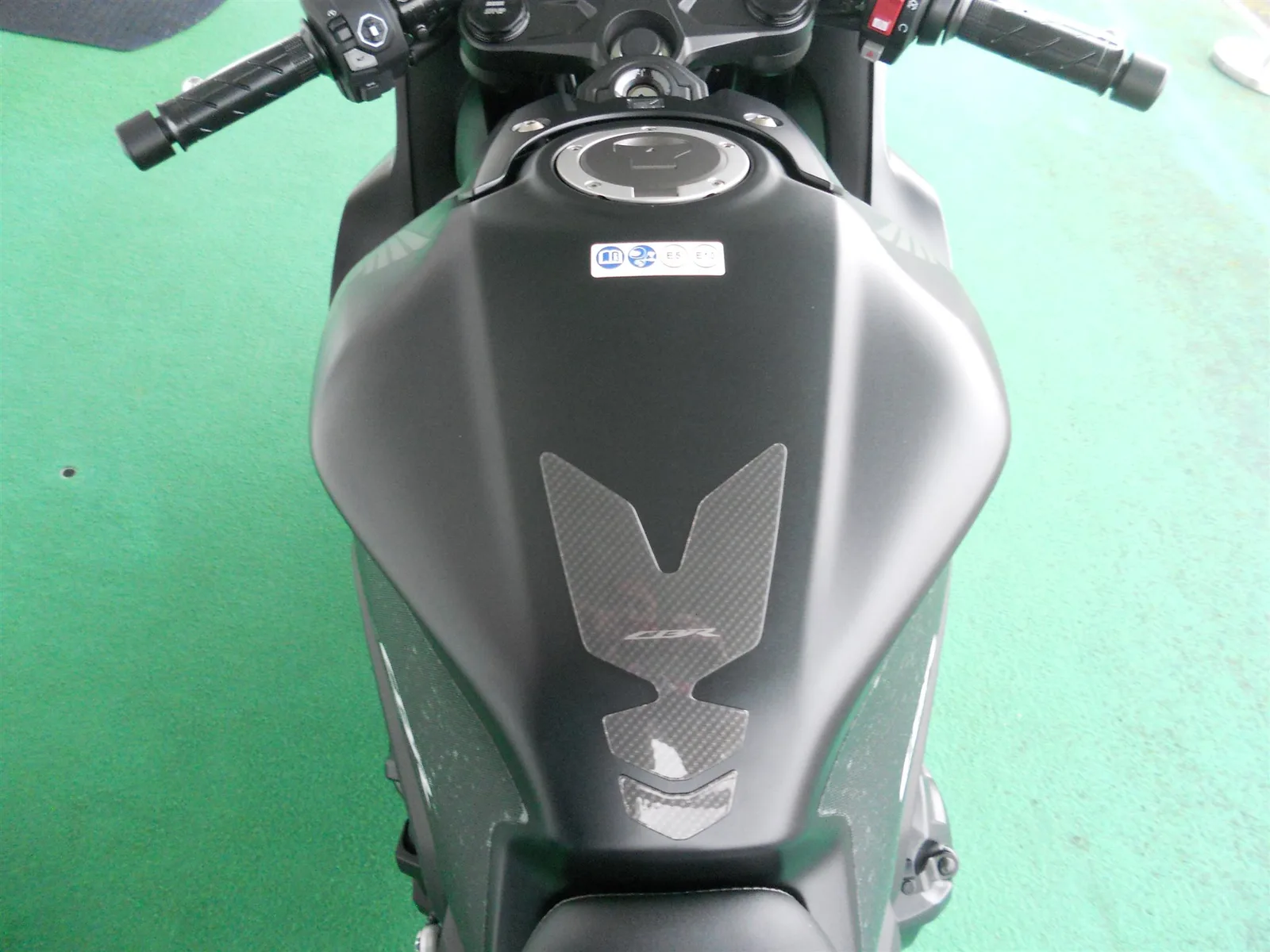 Honda CBR650R ohne E-Clutch + Sport Paket