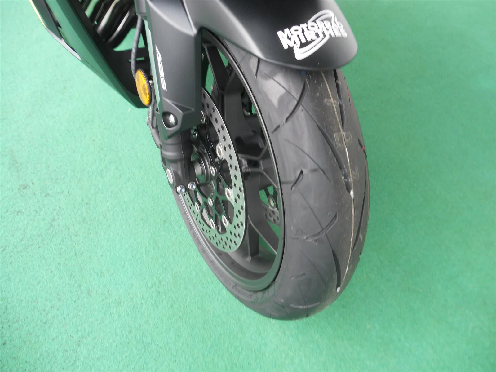 Honda CBR650R ohne E-Clutch + Zubehör