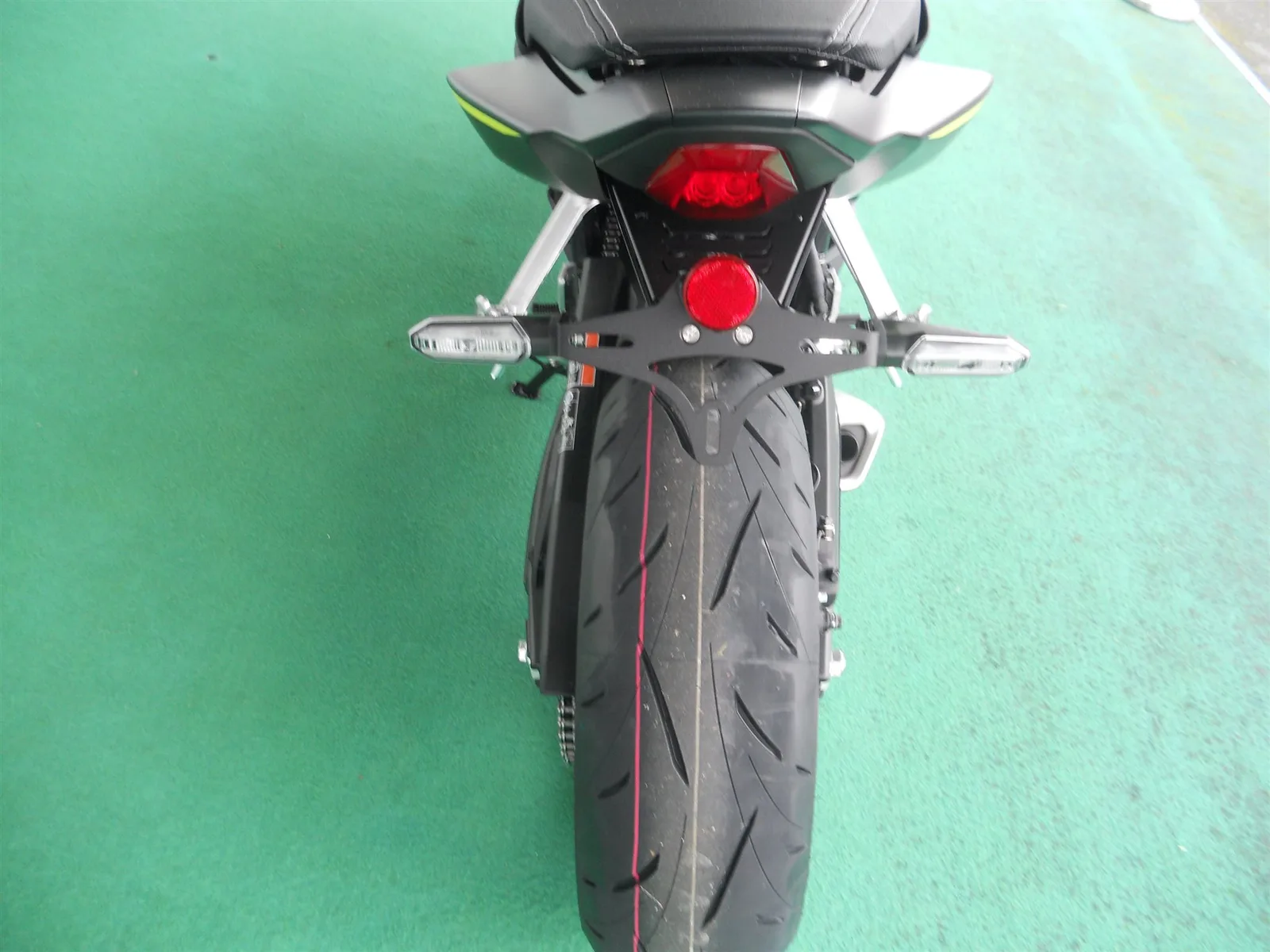 Honda CBR650R ohne E-Clutch + Zubehör