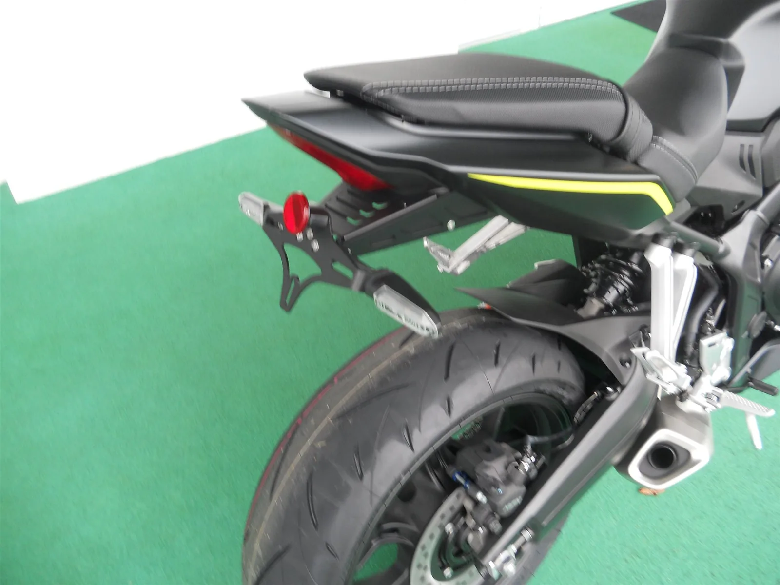 Honda CBR650R ohne E-Clutch + Zubehör