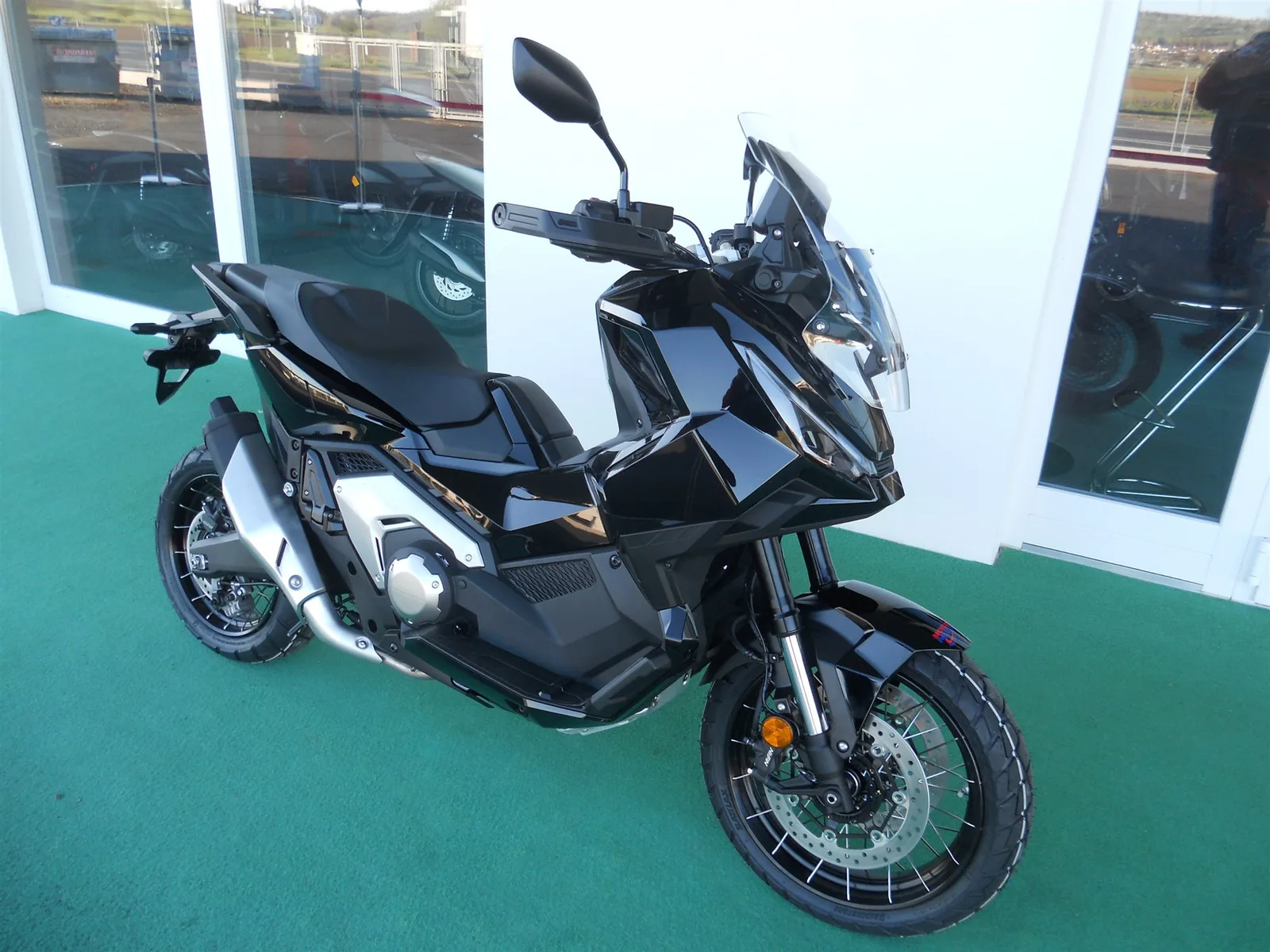 Honda X-ADV Grau