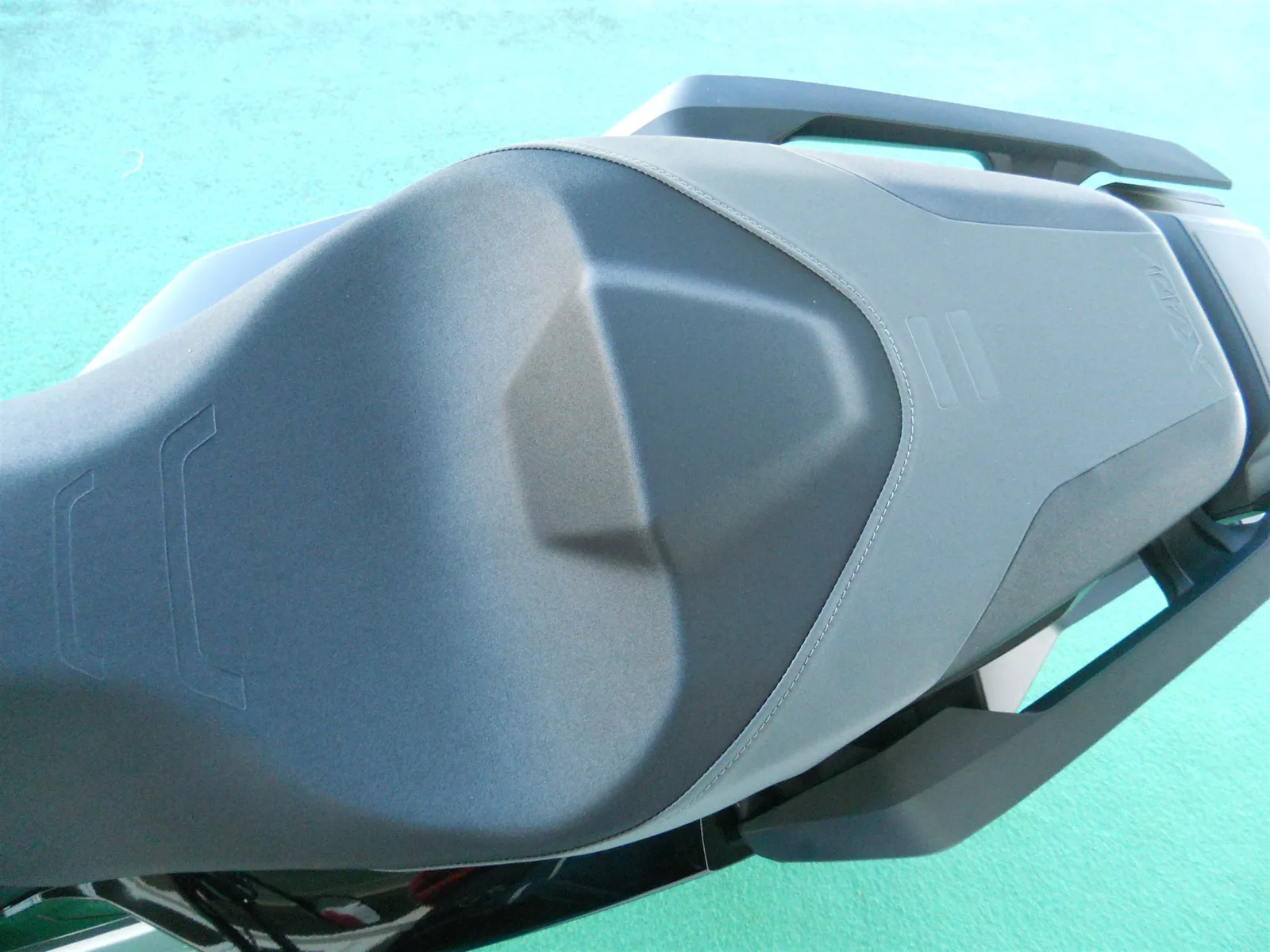 Honda X-ADV Grau