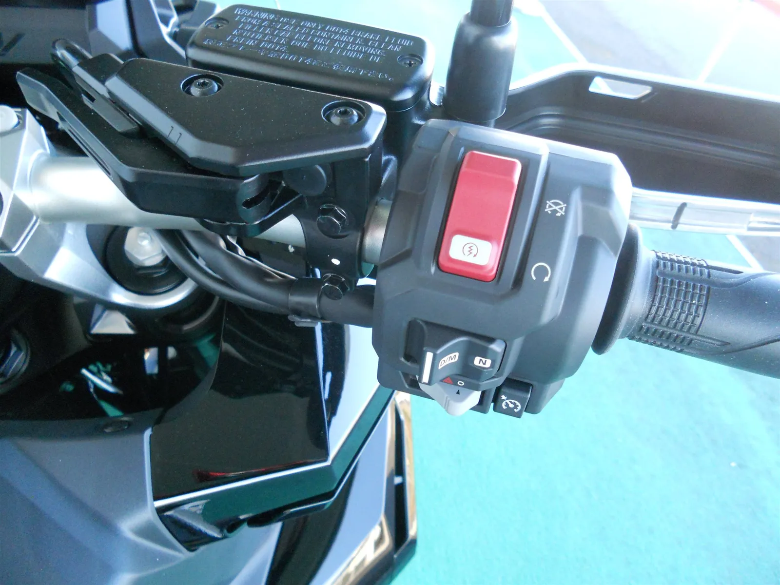 Honda X-ADV Grau