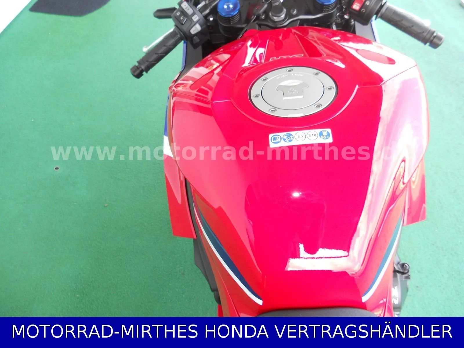 Honda CBR600RR \*ROT+SCHWARZ\*
