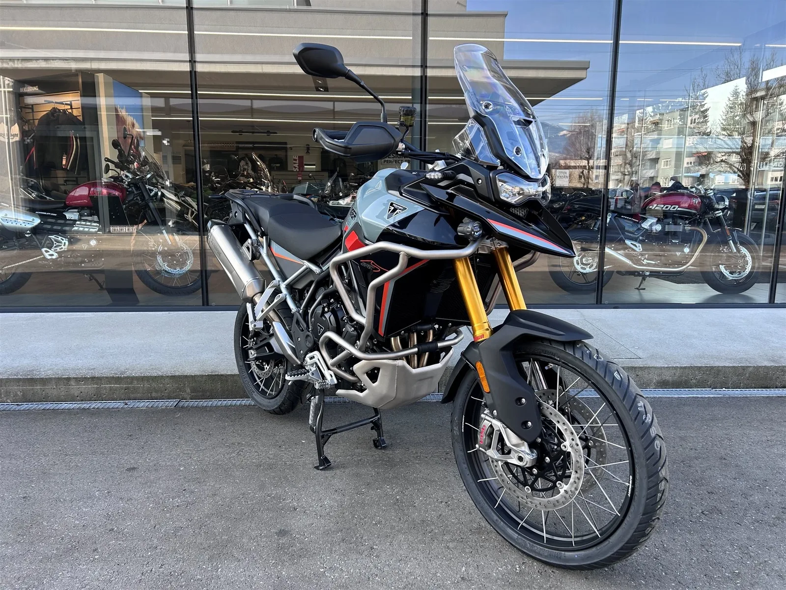 Triumph Tiger 900 Desert Edition