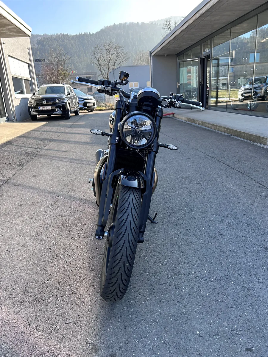 Triumph Speed Twin 900