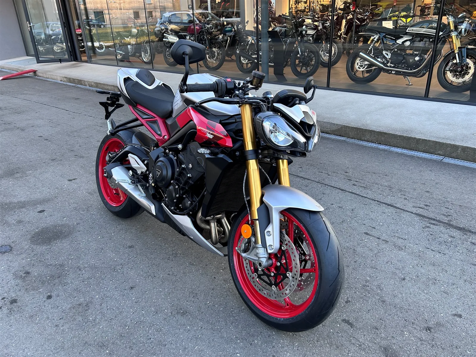 Triumph Street Triple 765 RX