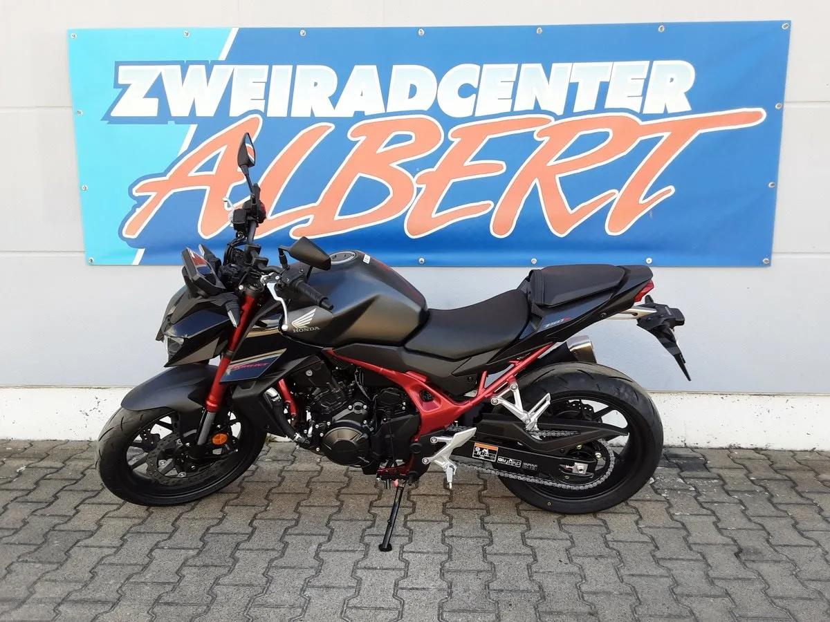 Honda CB750 Hornet €5+
