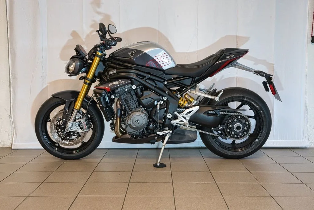 Triumph Speed Triple 1200 RS