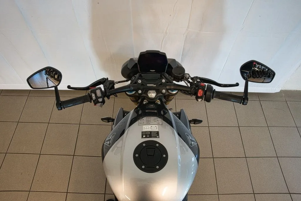 Triumph Speed Triple 1200 RS