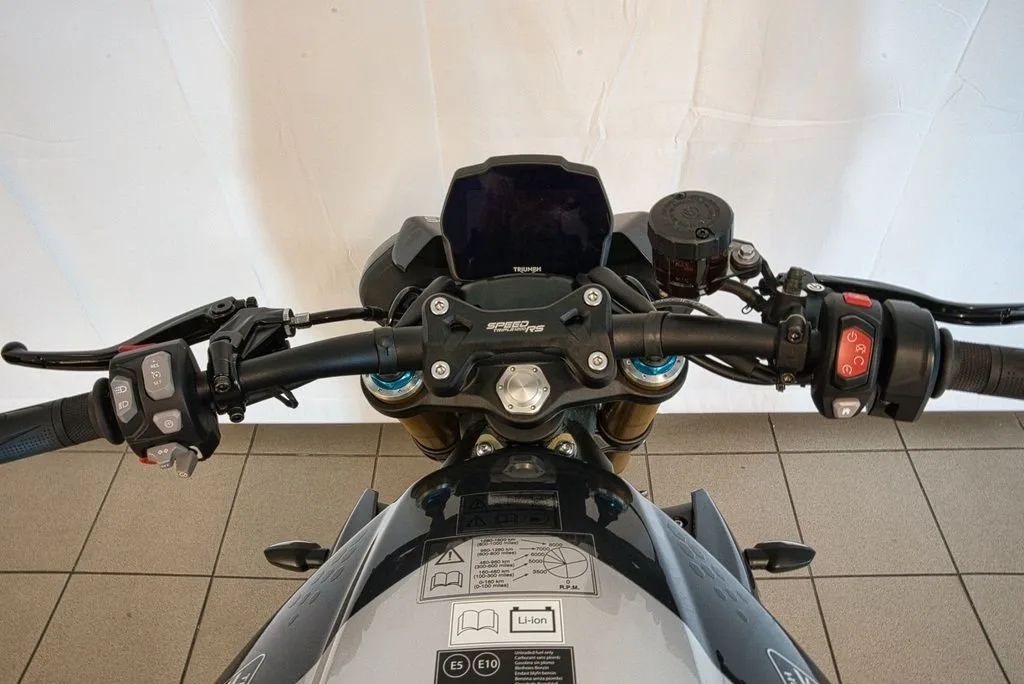Triumph Speed Triple 1200 RS