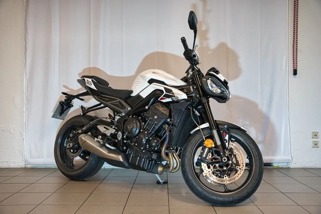 Triumph Street Triple R