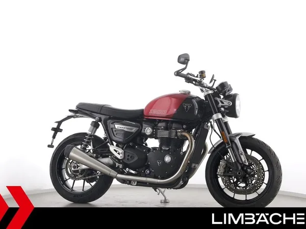 Triumph Speed Twin 1200