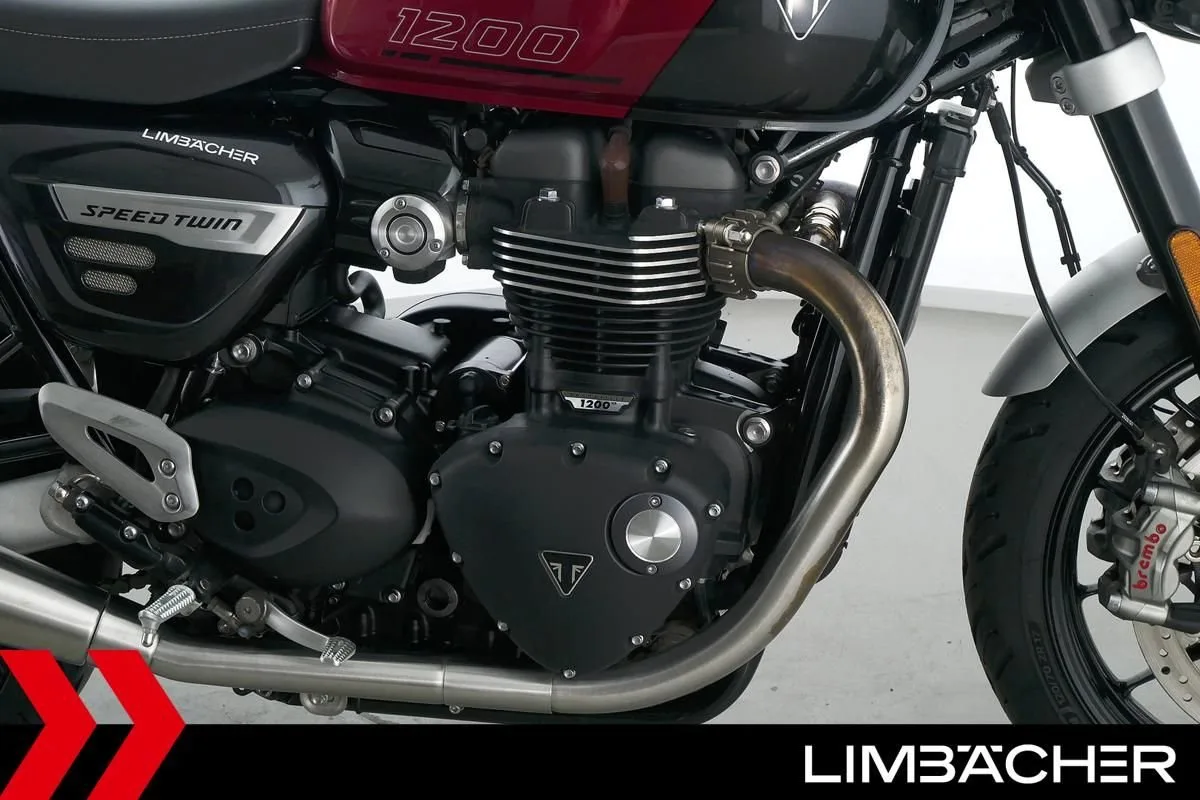Triumph Speed Twin 1200