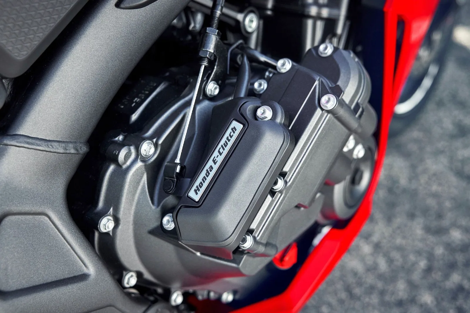 Honda CBR650R E-Clutch