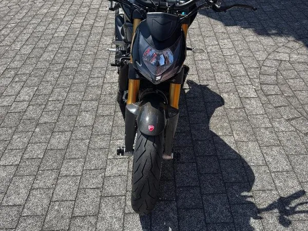 Ducati Streetfighter