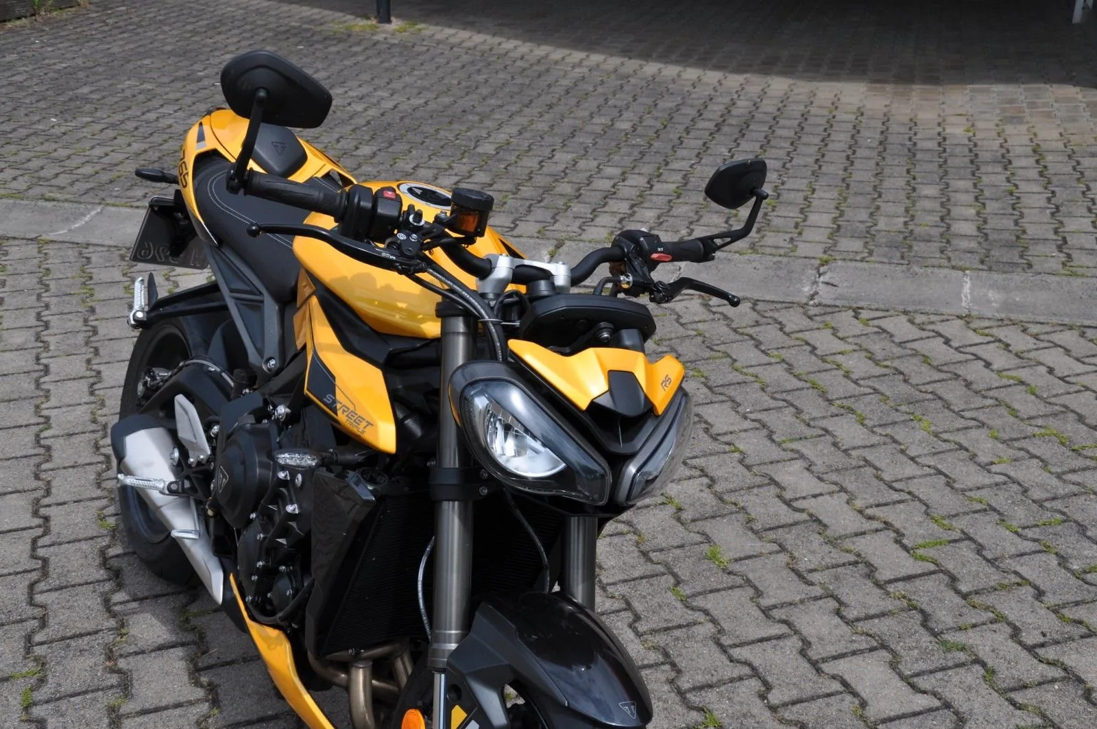 Triumph Street Triple RS
