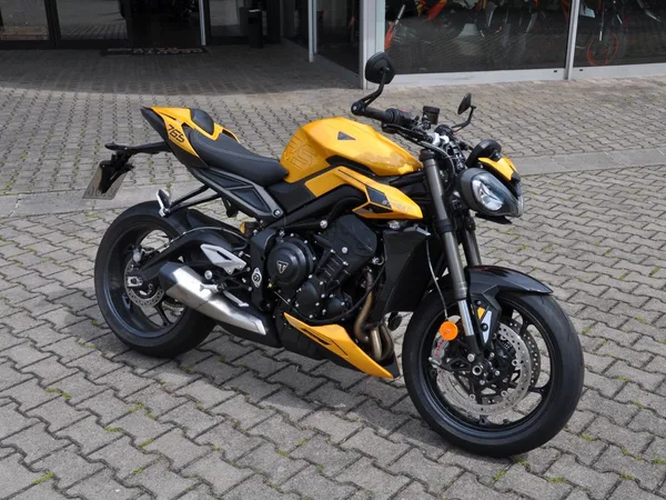 Triumph Street Triple RS