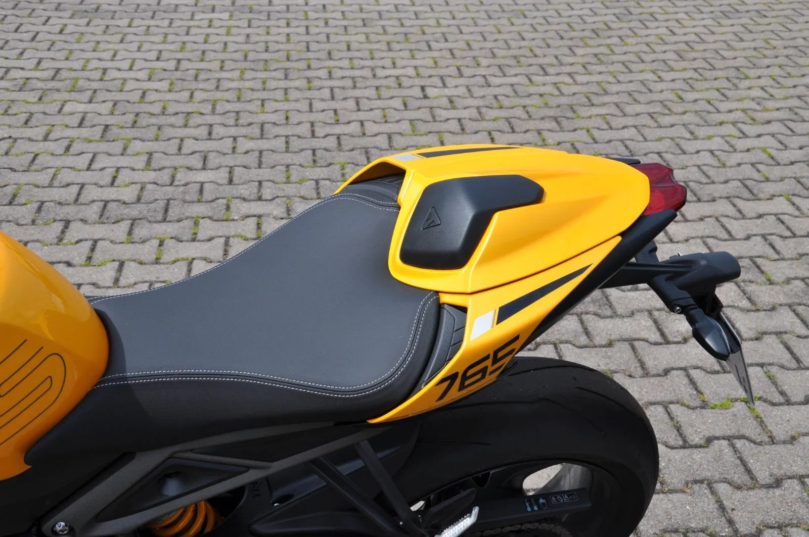 Triumph Street Triple RS