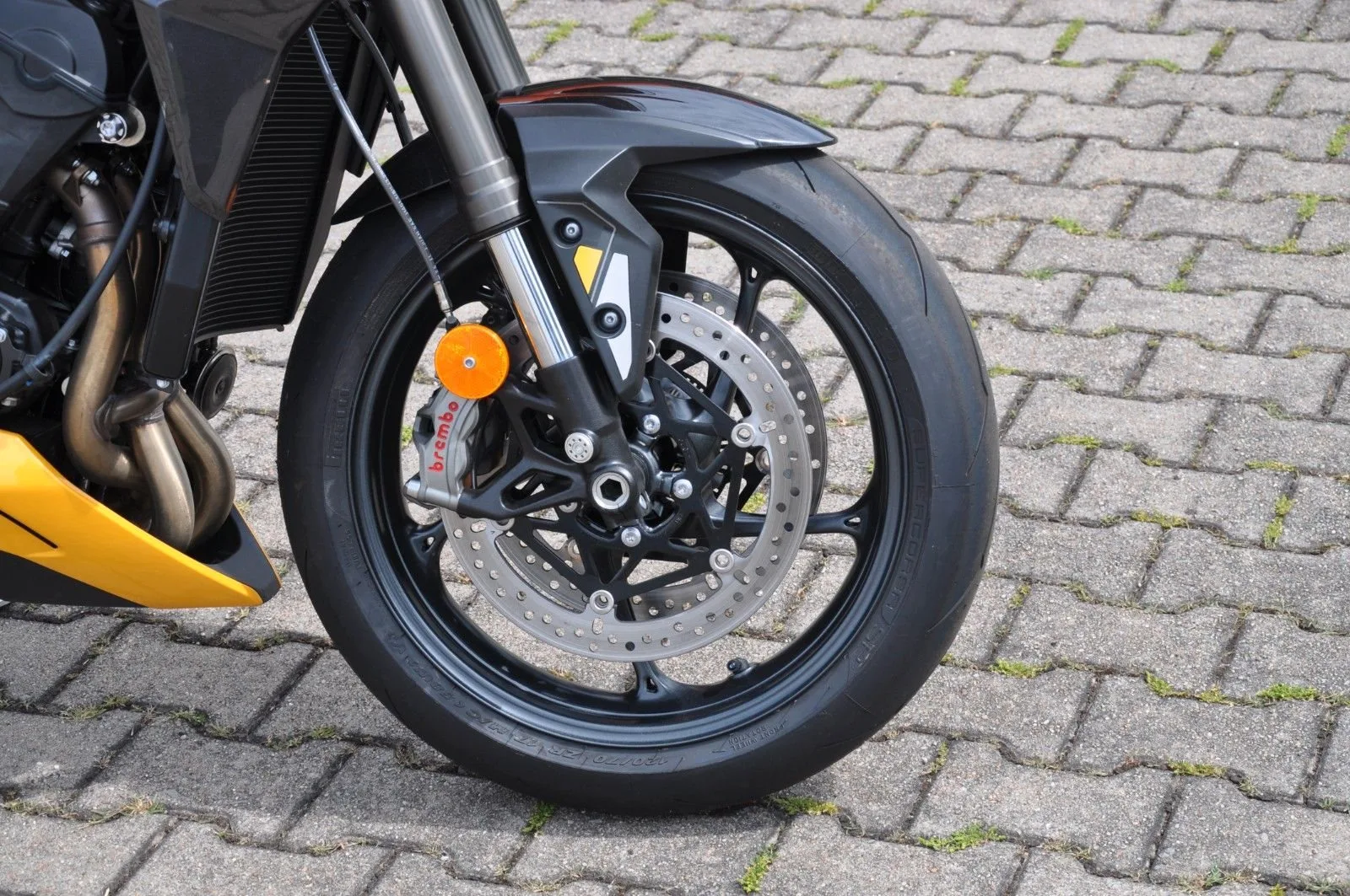 Triumph Street Triple RS