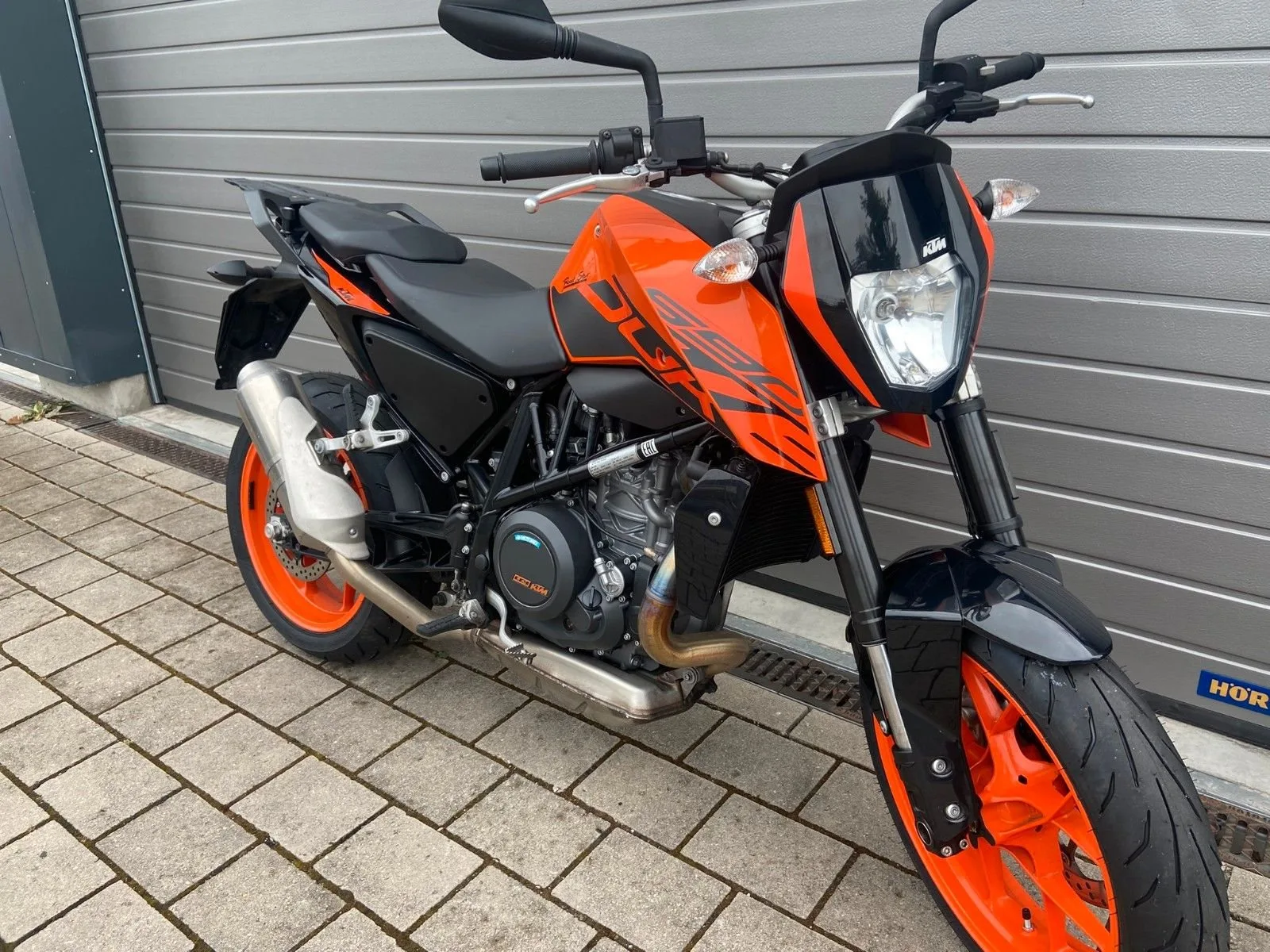 KTM 690 Duke