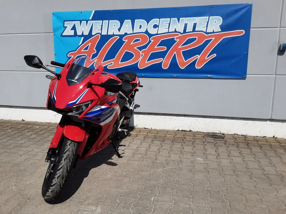 Honda CBR500R E-Clutch
