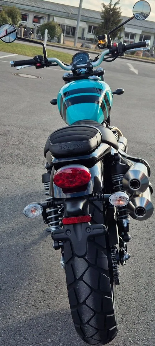 Triumph Scrambler 900