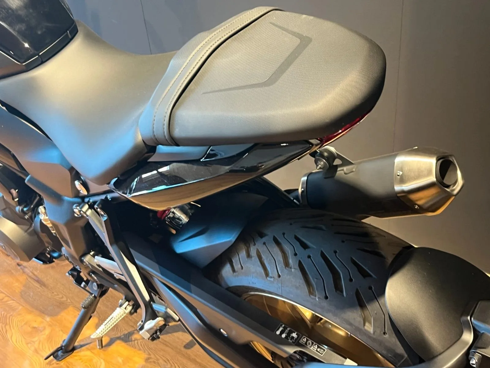 Triumph Trident 800