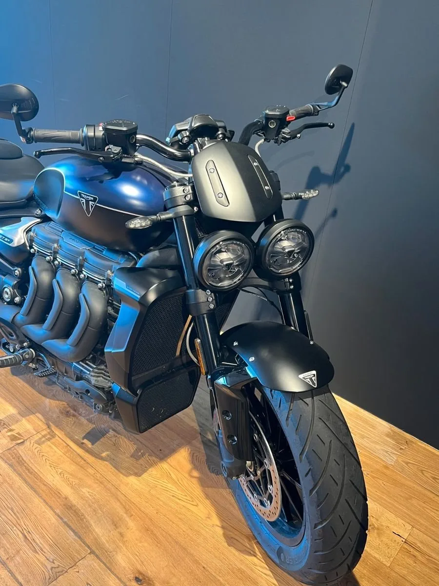 Triumph Rocket 3 Storm R