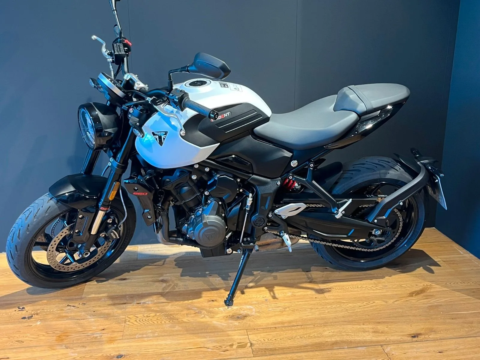 Triumph Trident 660
