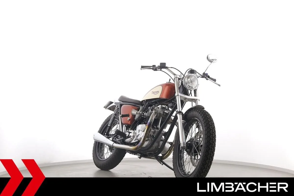 Triumph Bonneville T140V