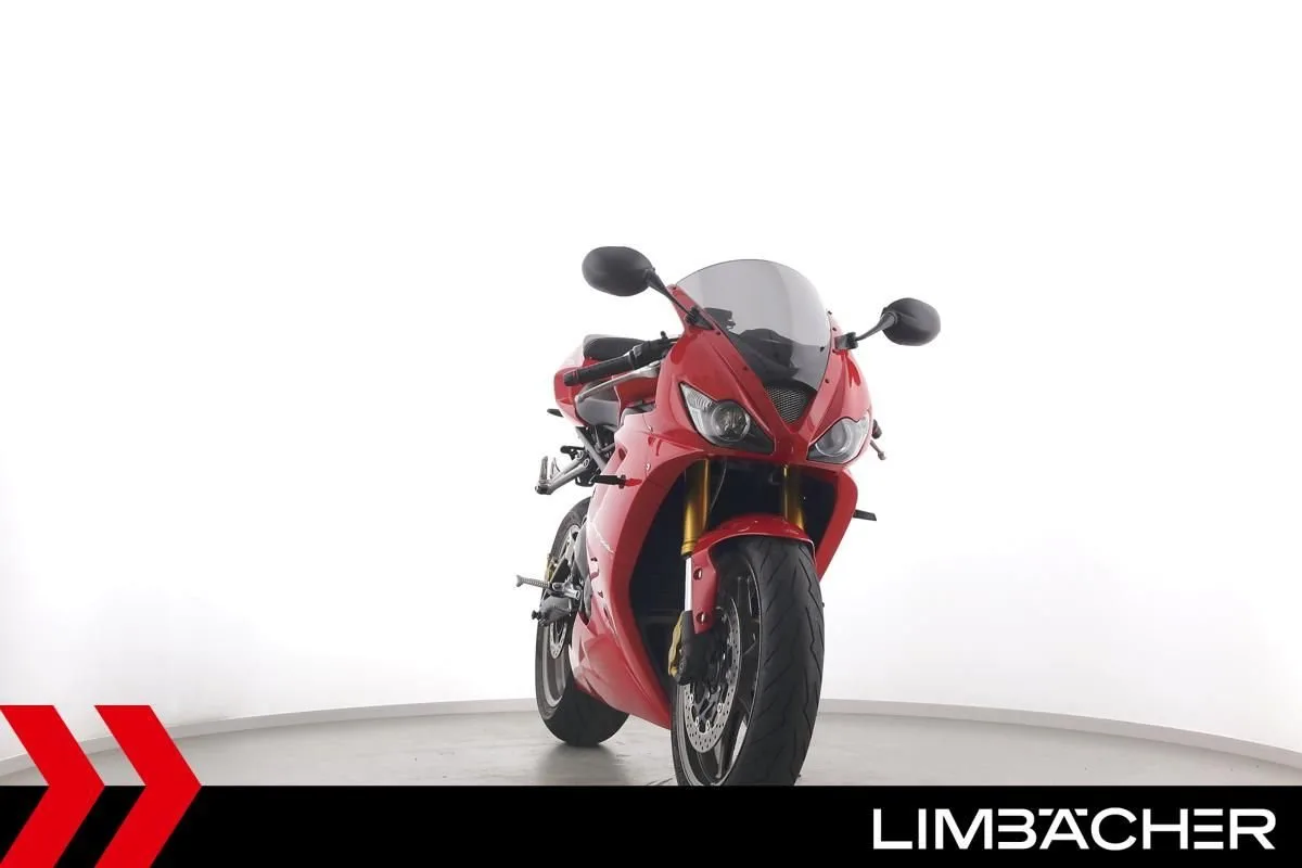 Triumph Daytona 675