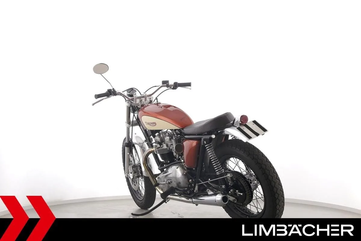 Triumph Bonneville T140V