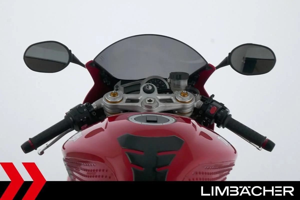 Triumph Daytona 675