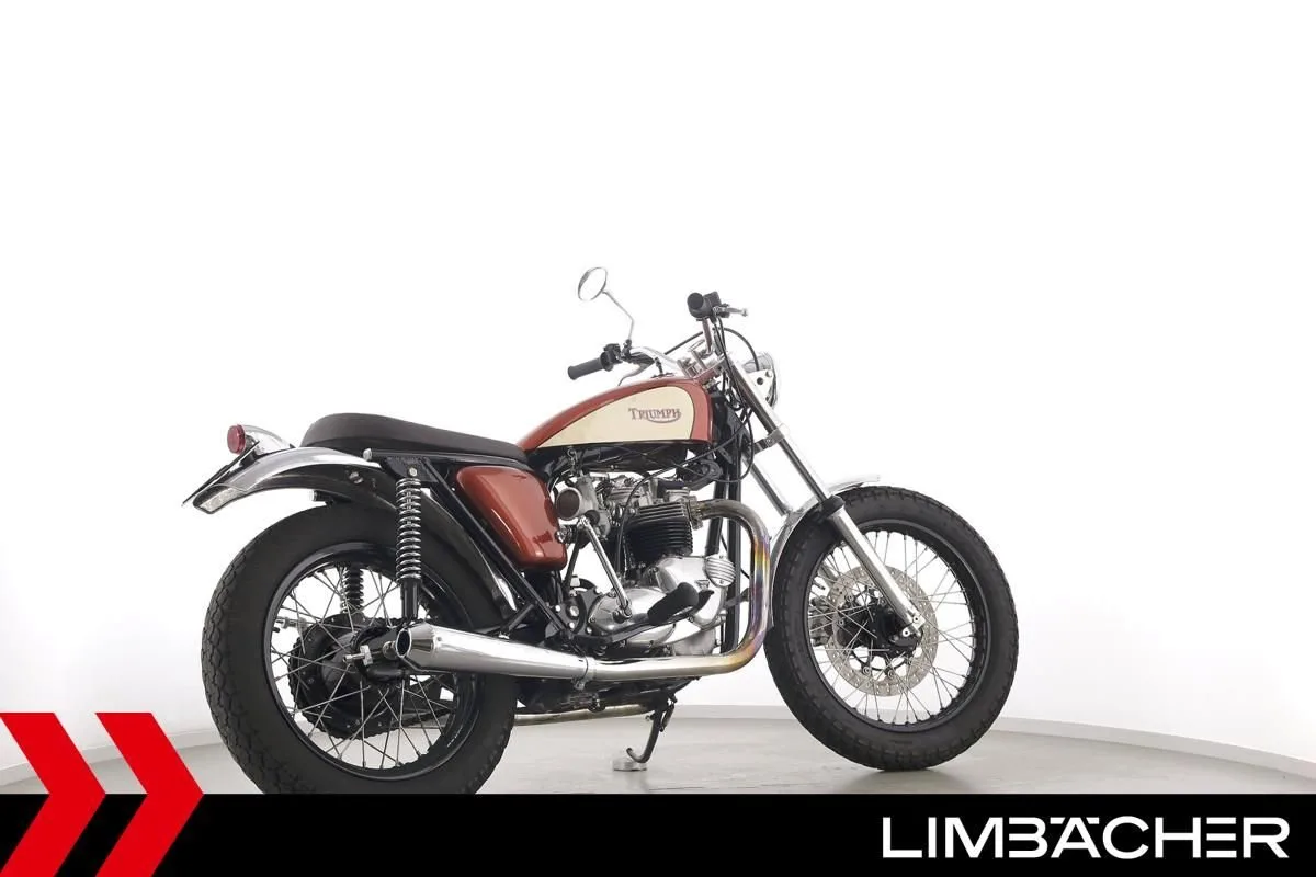 Triumph Bonneville T140V