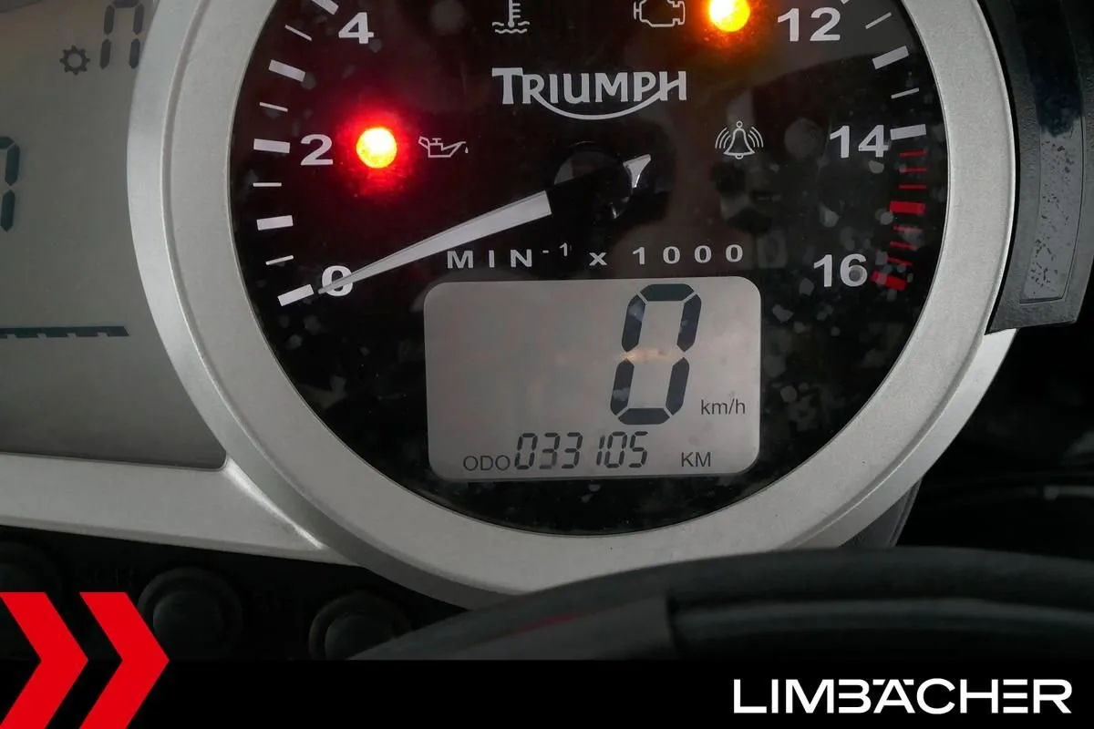 Triumph Daytona 675