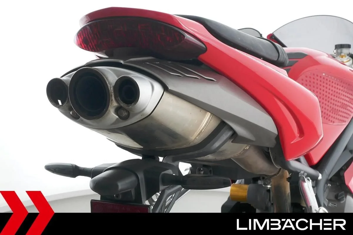 Triumph Daytona 675