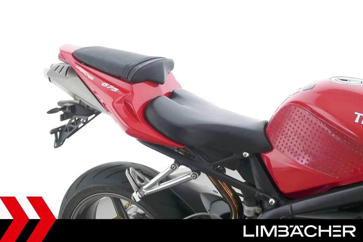 Triumph Daytona 675