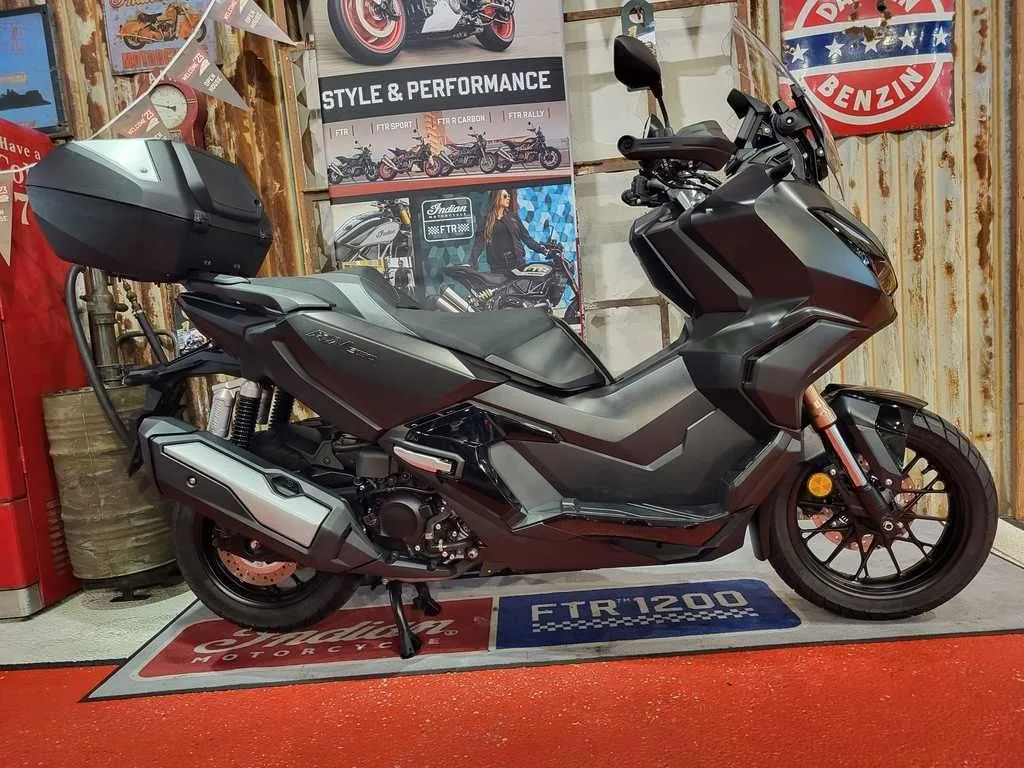Honda ADV350