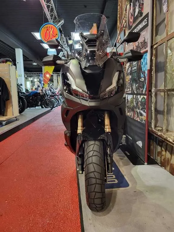 Honda ADV350