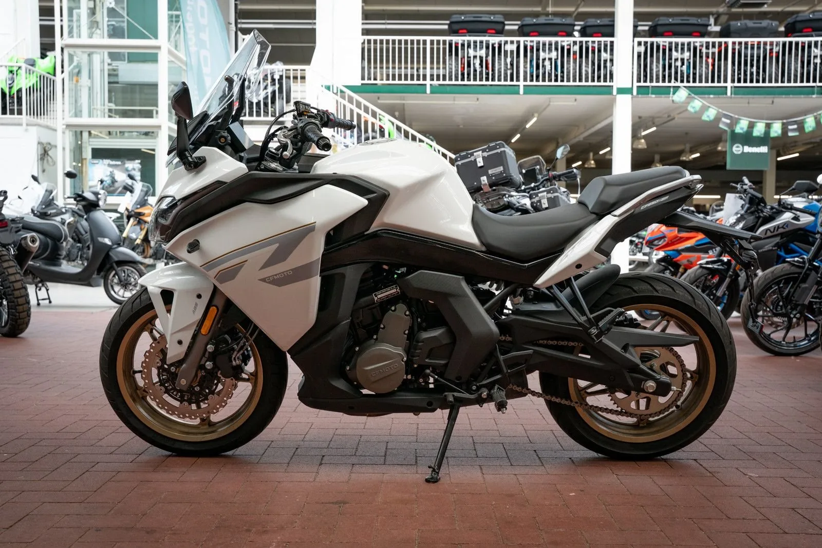 CFMOTO 650GT