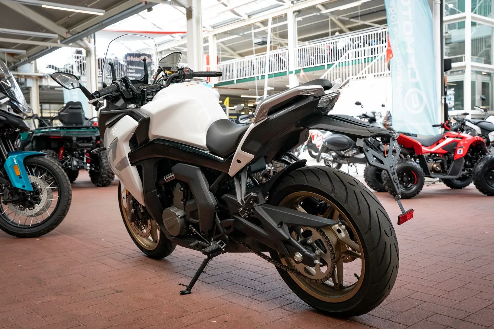 CFMOTO 650GT