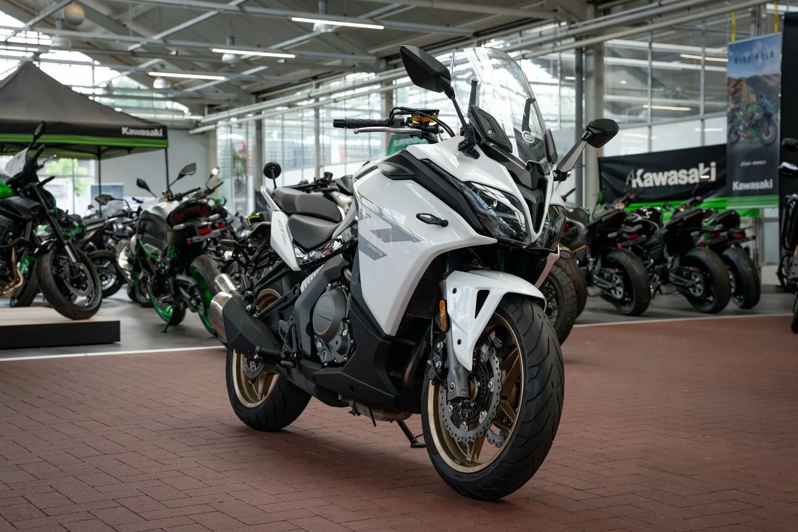 CFMOTO 650GT