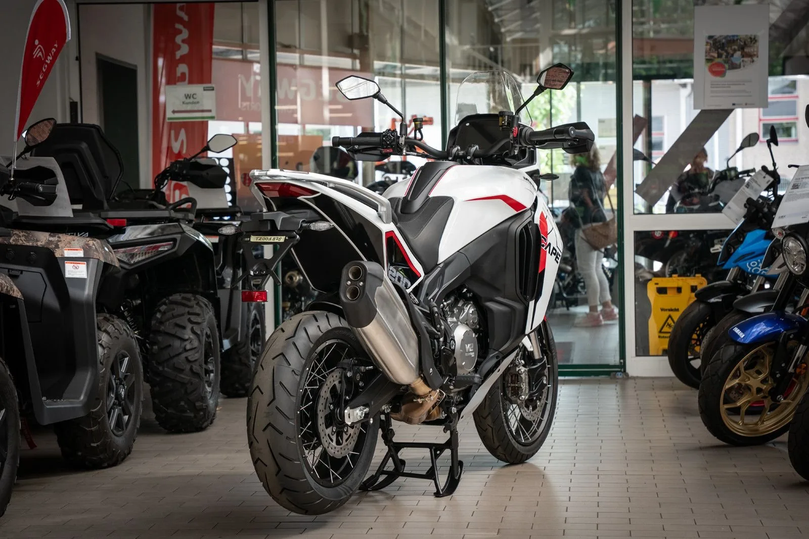 Moto Morini X-Cape 1200