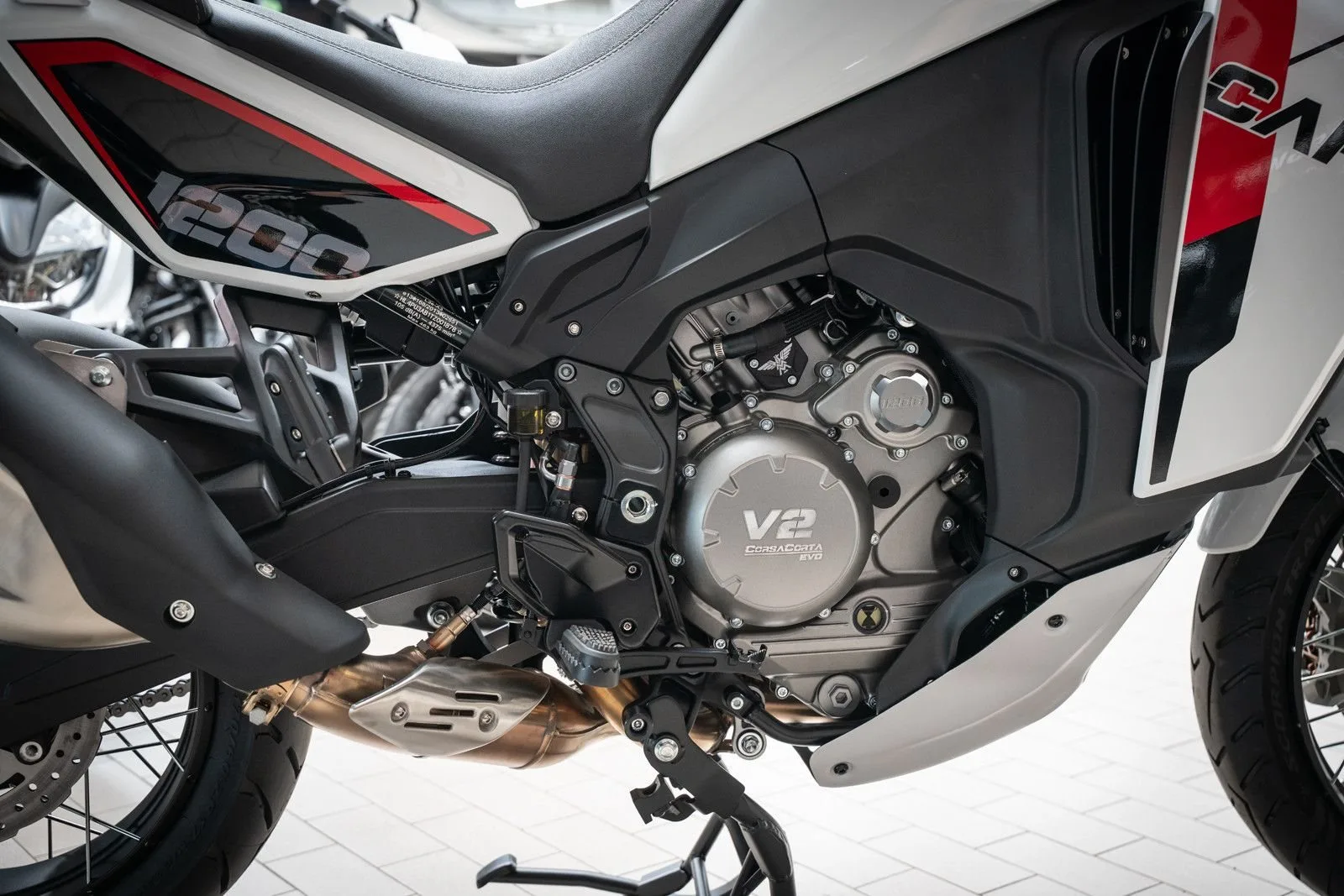 Moto Morini X-Cape 1200