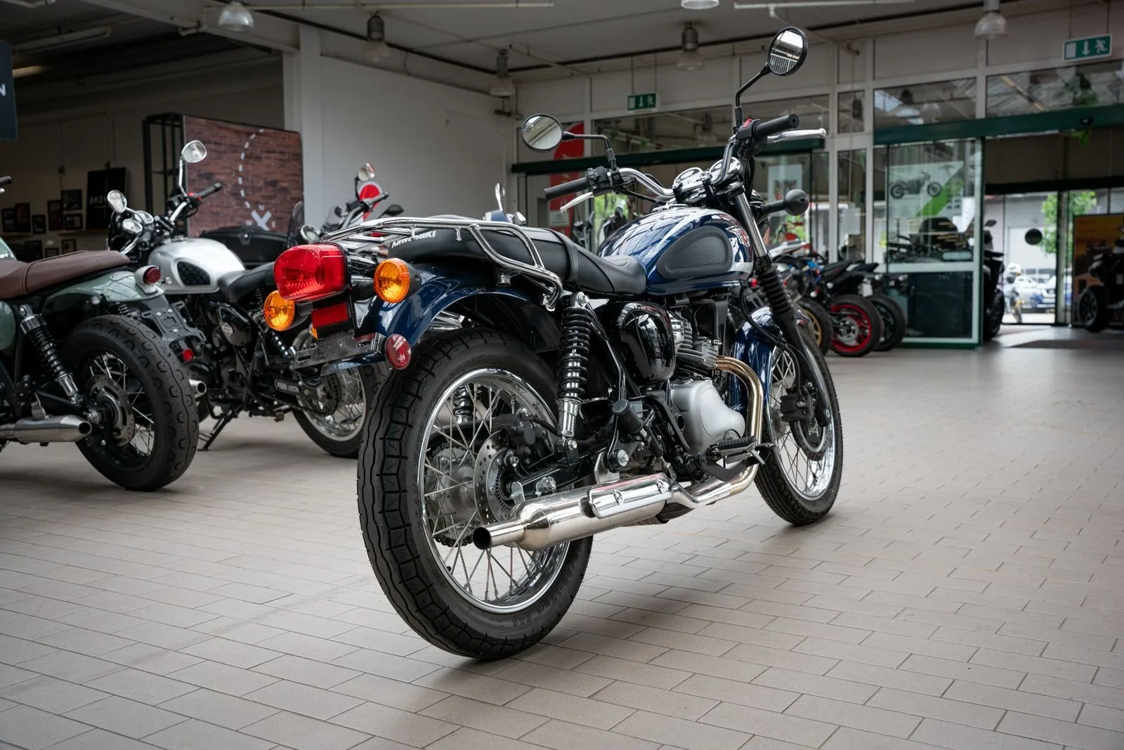 Kawasaki W230