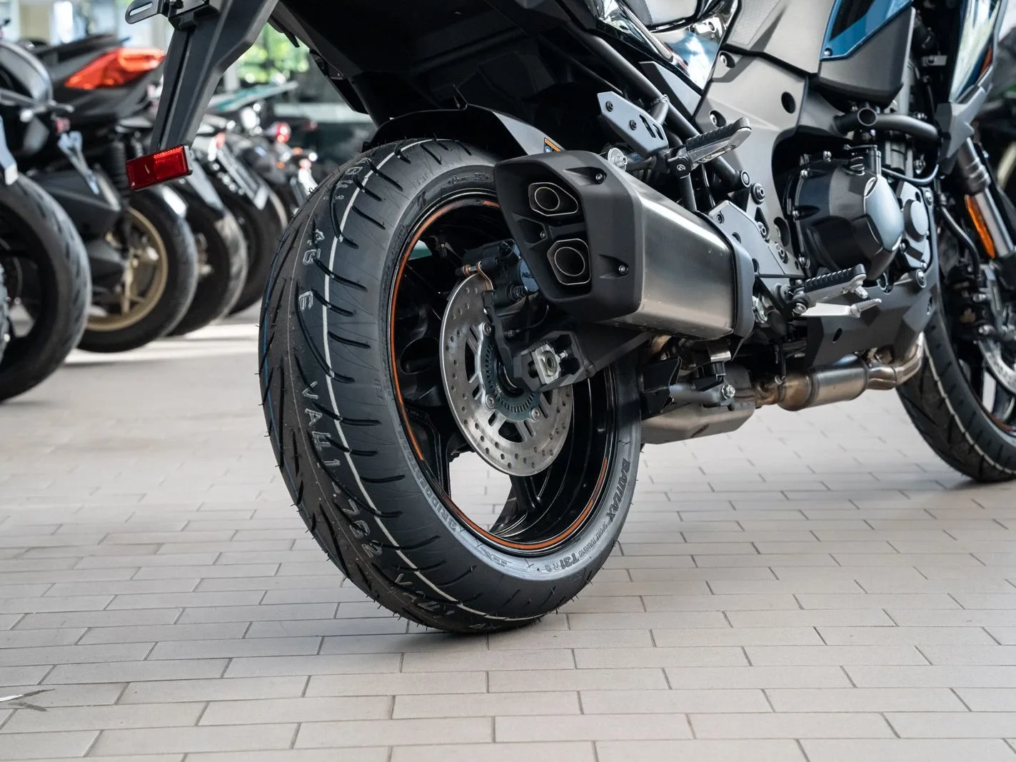 Kawasaki Versys 1100 SE