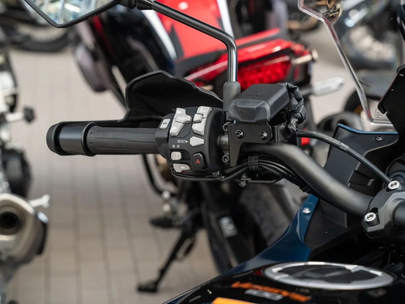 Kawasaki Versys 1100 SE
