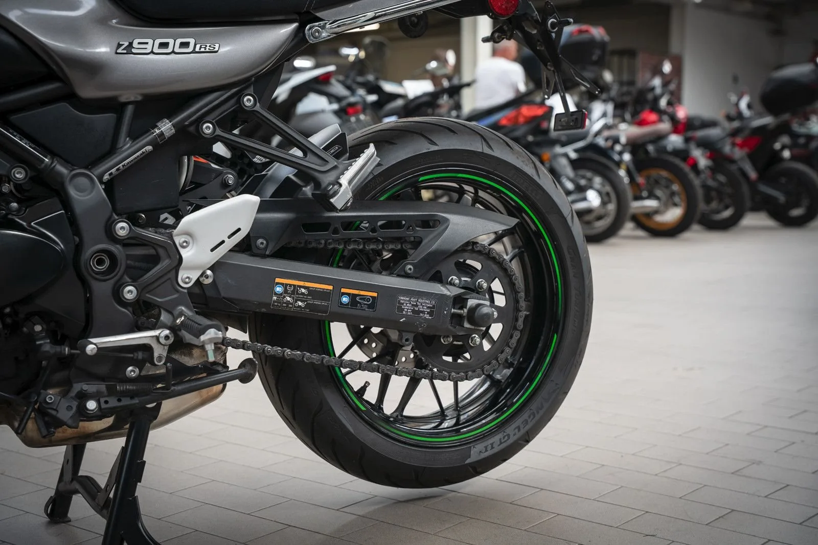 Kawasaki Z900 RS Cafe