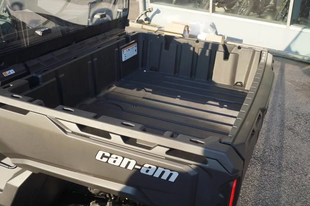 Can-Am Traxter XU HD10 T ABS